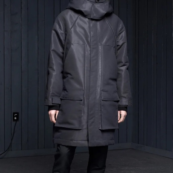 Alexander Wang Men’s winter coat 2013 collection size 48. Only worn a few times. - Picture 11 of 11